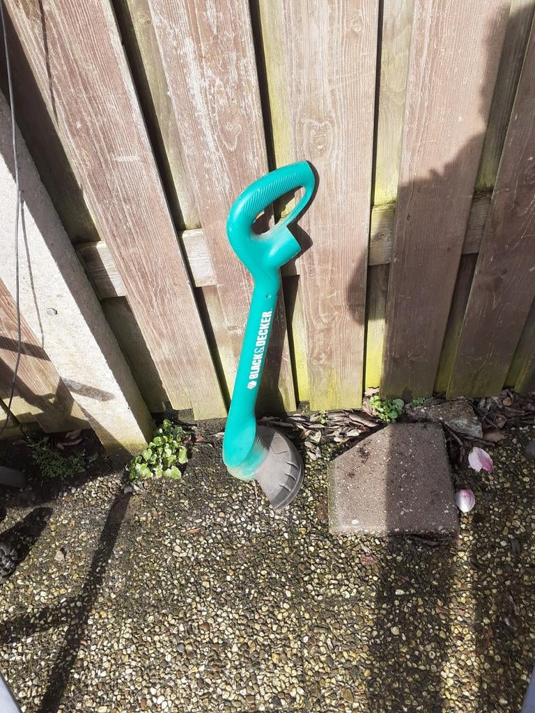 Black & Decker grastrimmer, Ophalen, Gebruikt, Elektrisch