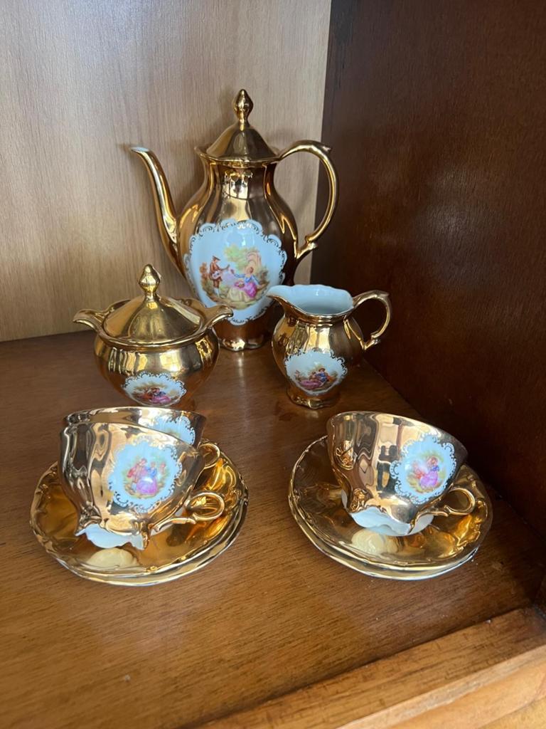 Goudkleurig Koffieservies Bavaria Schaller Wiesau mokka, Antiek en Kunst, Antiek | Servies compleet, Ophalen of Verzenden