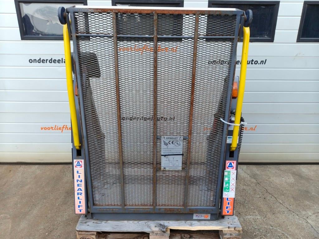 AMF Bruns Linearlift rolstoellift bus, bouwjaar, Ophalen, Gebruikt, /, /