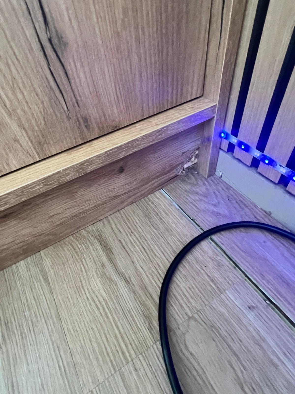 Ikea kledingkast met schuifdeuren - zo goed als nieuw, 100 tot 150 cm, 200 cm of meer, Ophalen of Verzenden, Zo goed als nieuw
