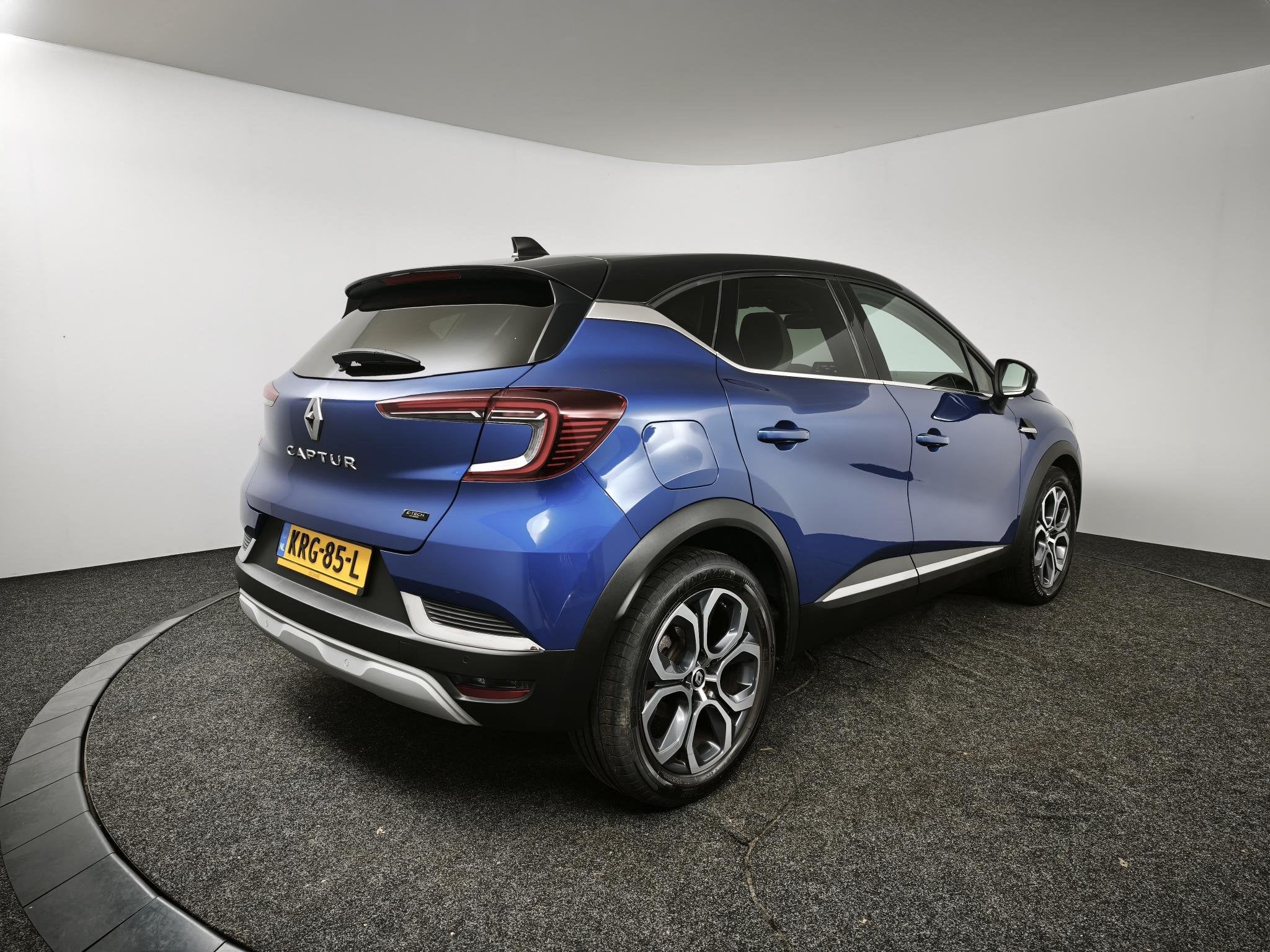 Renault Captur 1.6 E-Tech full hybrid 145 Techno | Navigatie, Parkeersensor, Gebruikt, Blauw, Leder en Stof