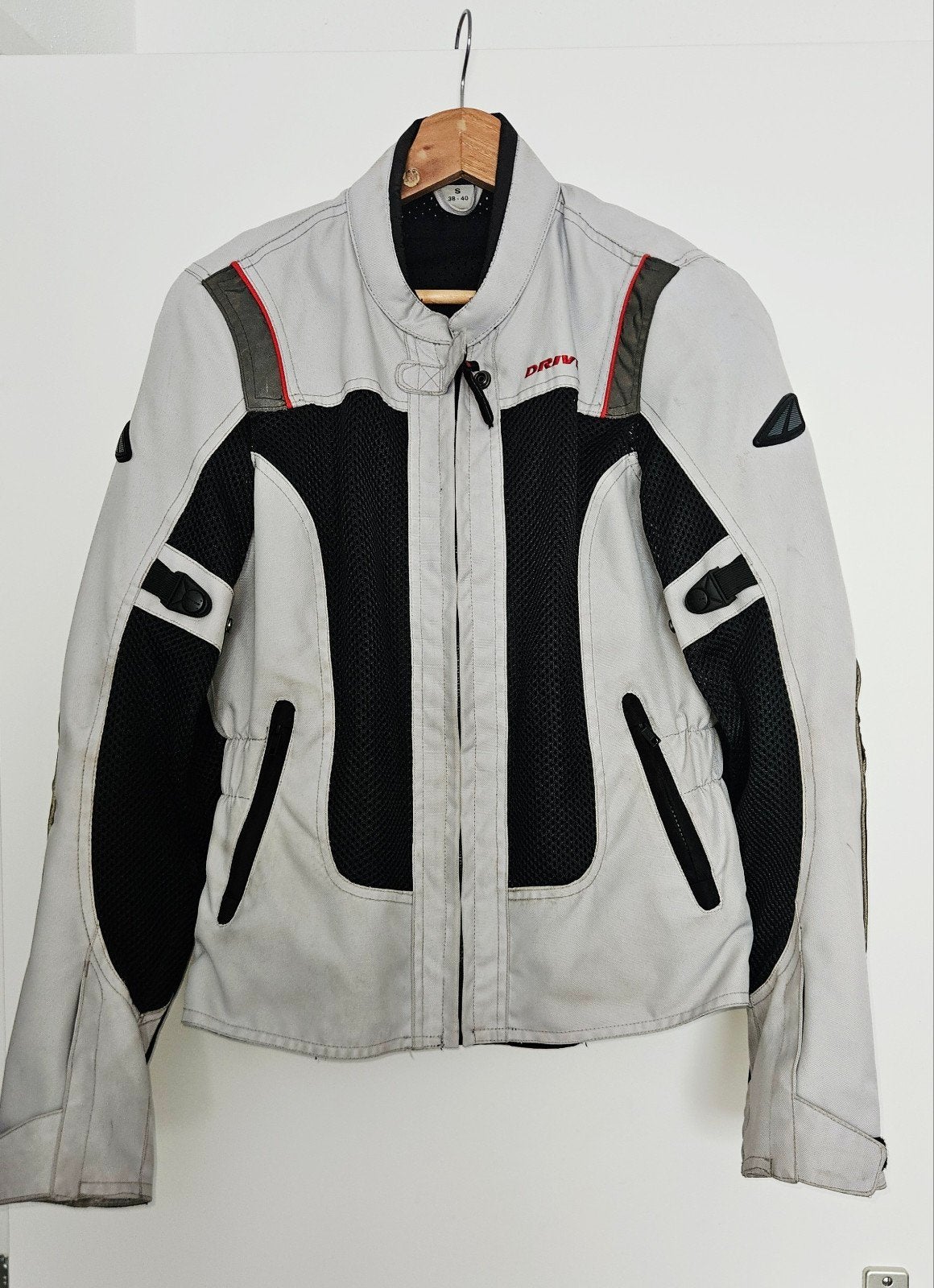 Zomer motorjas dames, lichtgrijs/zwart, maat S (38/40), Motoren, Kleding | Motorkleding, Ophalen of Verzenden