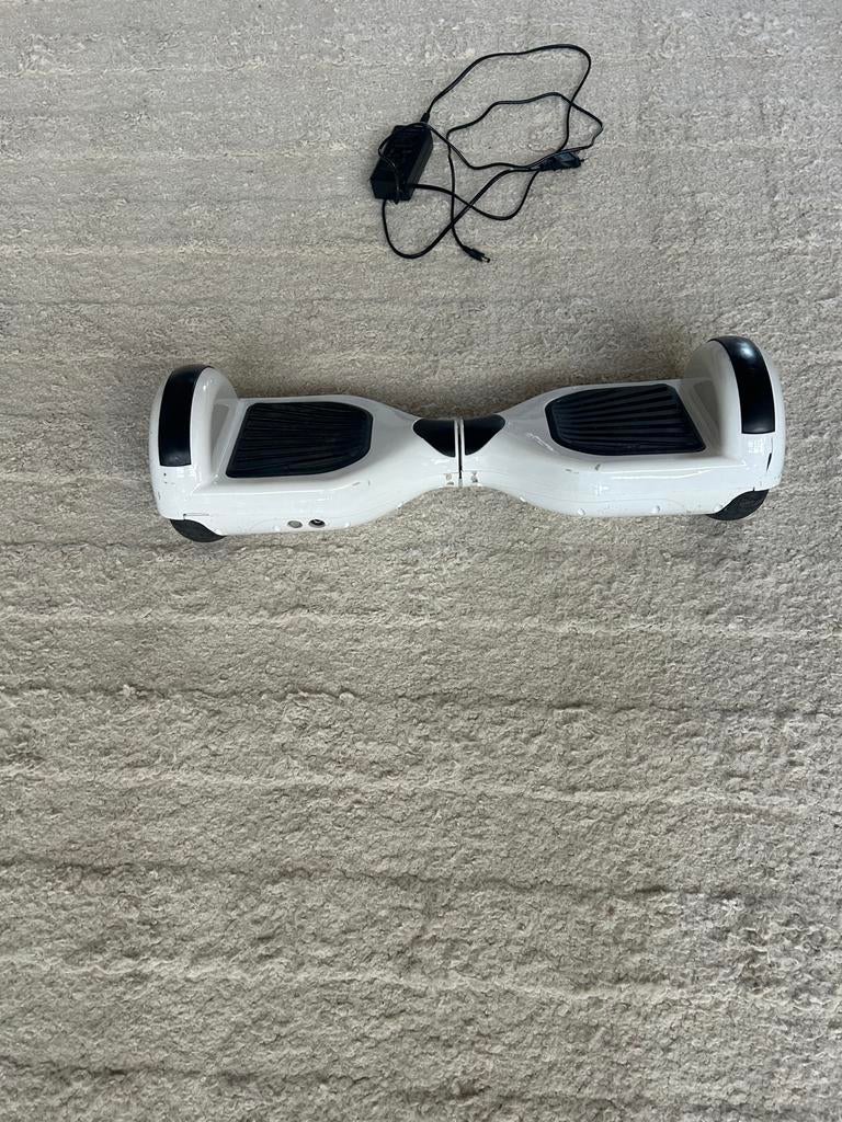 Hoverboard met oplader - Wit en zwart, Ophalen, Gebruikt, Overige typen