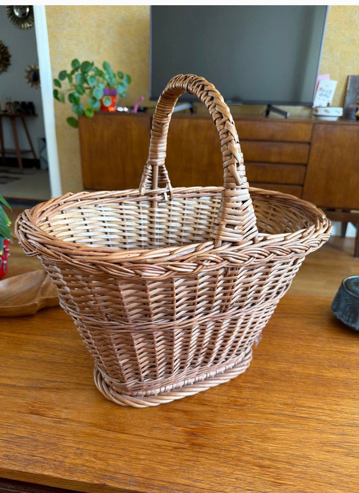 Vintage rieten mand - boodschappen of plantjes, Huis en Inrichting, Gebruikt, Gevlochten, Mand, Ophalen of Verzenden