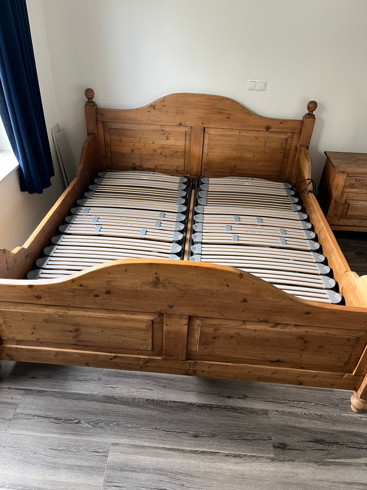 Te bed 180x200cm electrice bodem, Huis en Inrichting, Ophalen, Verstelbaar, Bruin, Zo goed als nieuw