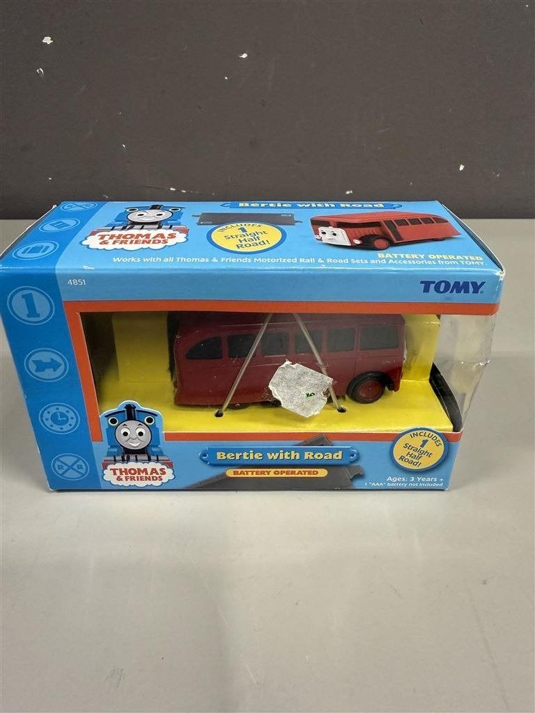 Thomas de Trein - Tomy - Bertie with road, Ophalen of Verzenden, Nieuw