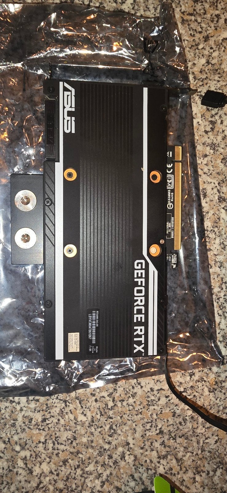 ASUS EKWB GeForce RTX 3090 24GB GDDR6X Videokaart, Ophalen, GDDR6, PCI-Express 4, Zo goed als nieuw