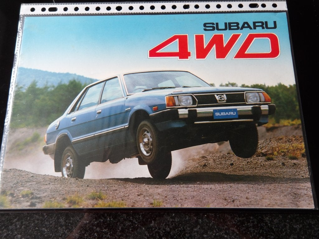 Vintage Subaru 4WD Brochure - Zeldzaam verzamelobject, Ophalen of Verzenden, Zo goed als nieuw, Algemeen
