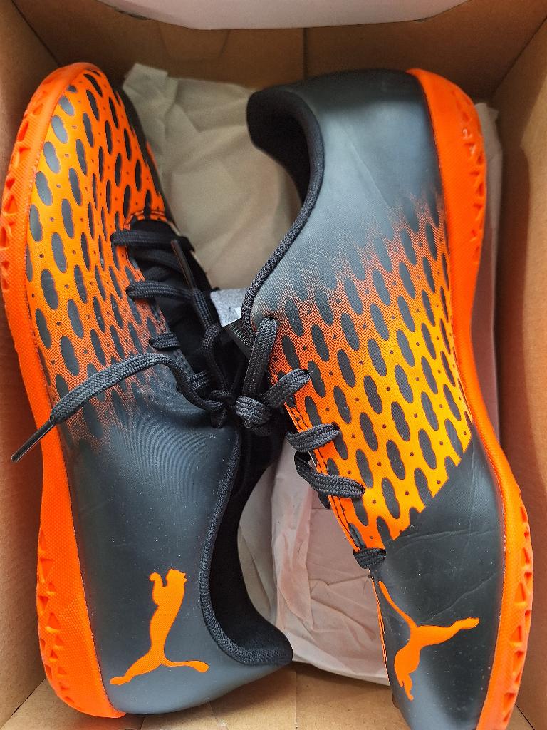 Puma sportschoenen 38, Ophalen, Maat XS of kleiner, Schoenen, Zo goed als nieuw