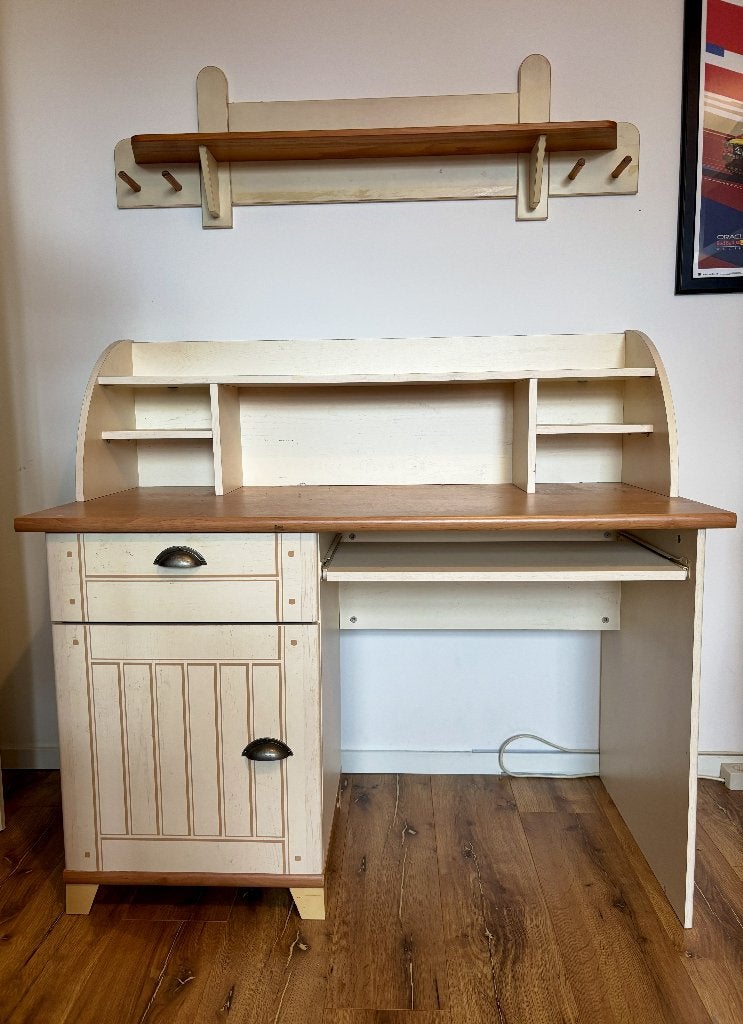 Gami | Houten bureau met opbergruimte en losse wand plank, Ophalen, Gebruikt, 120 cm, Hout