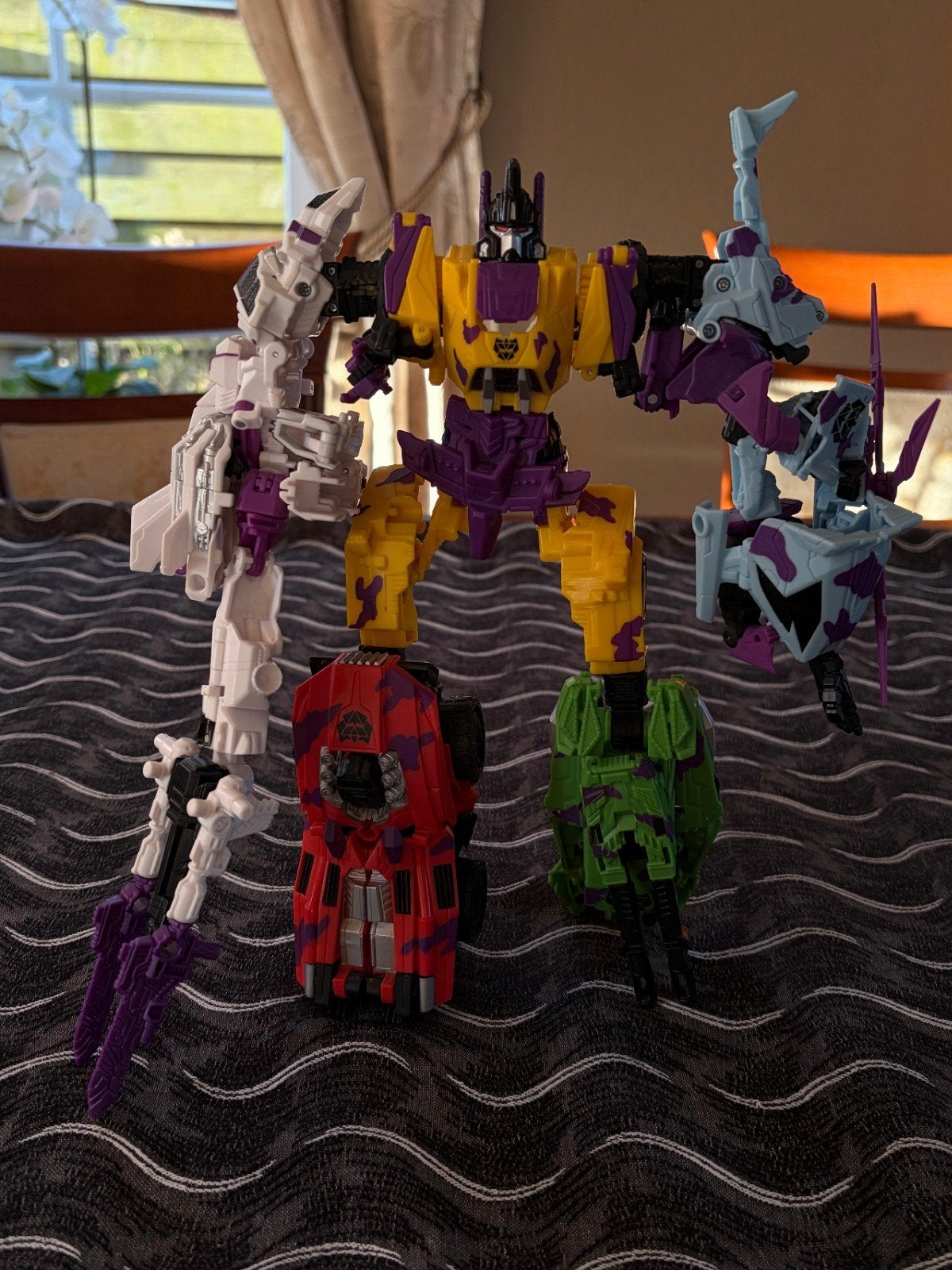 Bruticus en Defensor, Verzamelen, Transformers, Overige generaties, Verzenden, Zo goed als nieuw