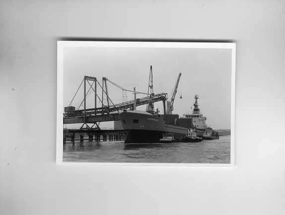 scheepvaart-foto-eemborg, Ophalen of Verzenden, Zo goed als nieuw, Motorboot, Boek of Tijdschrift