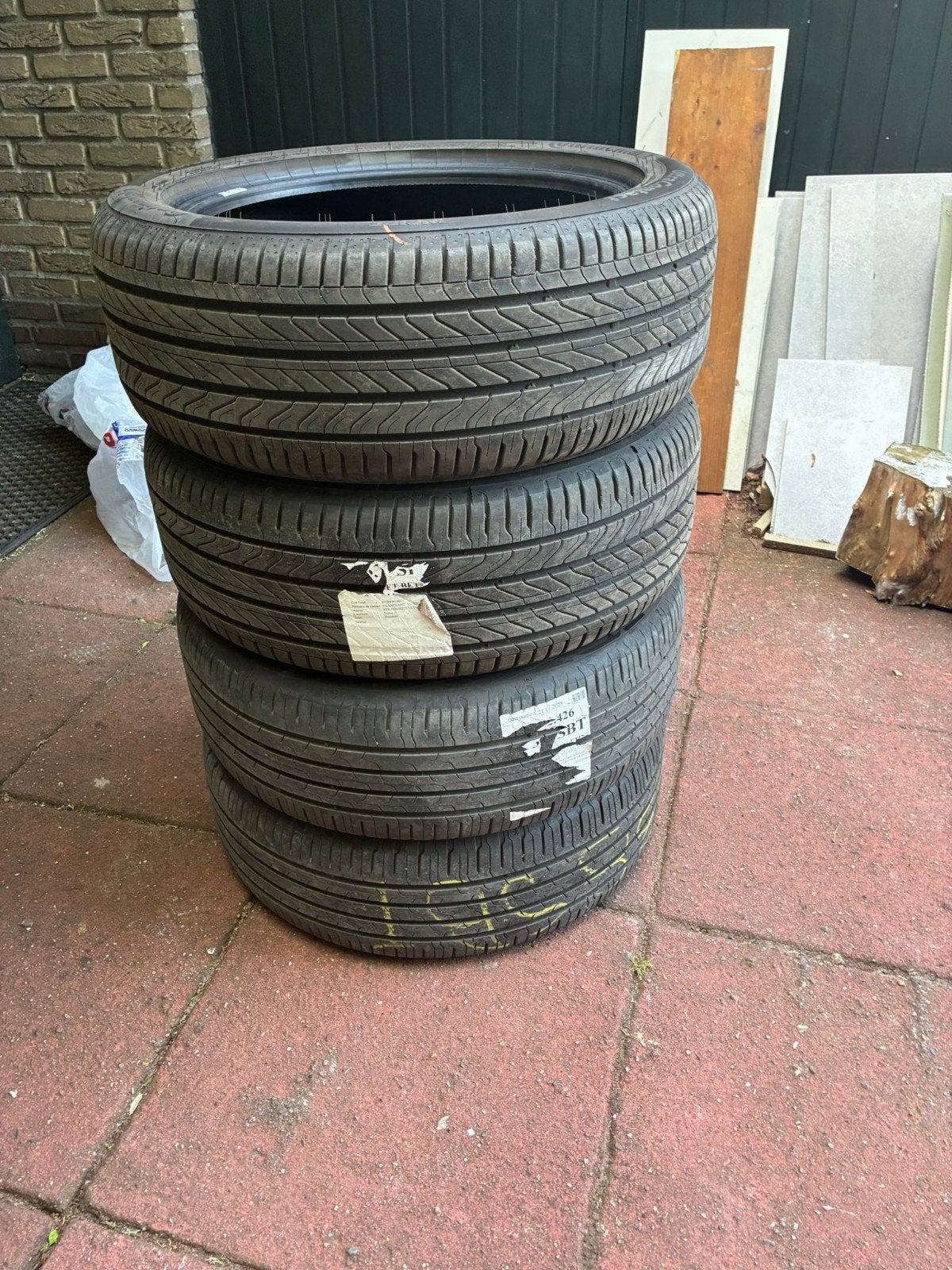Set van 4 Zomerbanden IZGST, 3 jaar oud
205 50 17Continental, Ophalen of Verzenden