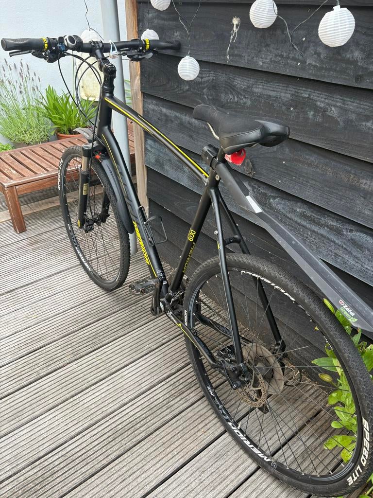 Merida Crossway 600 Hybrid Cross - 61 CM - plus accessoires!, Zo goed als nieuw, 57 tot 61 cm, Meer dan 20 versnellingen, Ophalen
