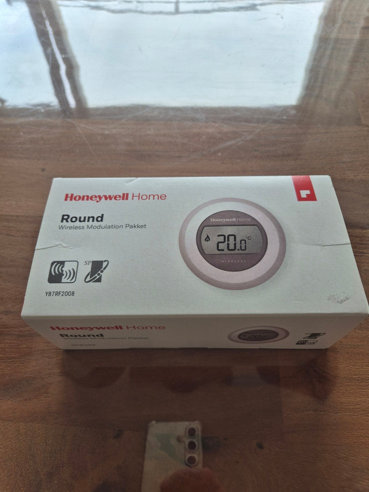Honeywell Round Draadloos Modulation Pakket Y87RF2008, Doe-het-zelf en Verbouw, Thermostaten, Ophalen of Verzenden, Nieuw