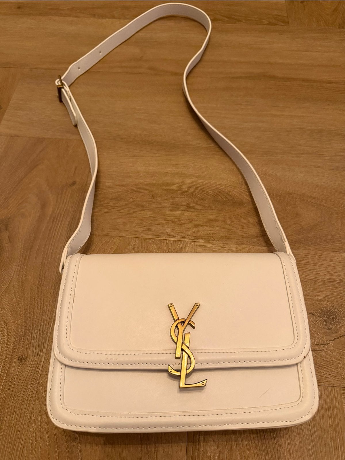 Yves Saint Laurent Schoudertas - Wit Leer, Sieraden, Tassen en Uiterlijk, Tassen | Schoudertassen, Zo goed als nieuw, Overige merken
