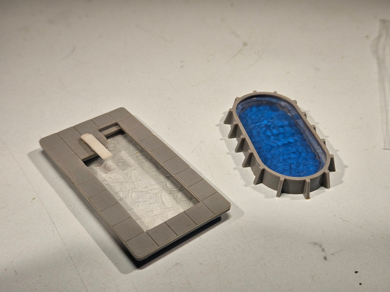 2x zwembad n spoor modeltrein 1:160, Overige merken, Gebruikt, Gelijkstroom of Wisselstroom, Brug, Tunnel of Gebouw