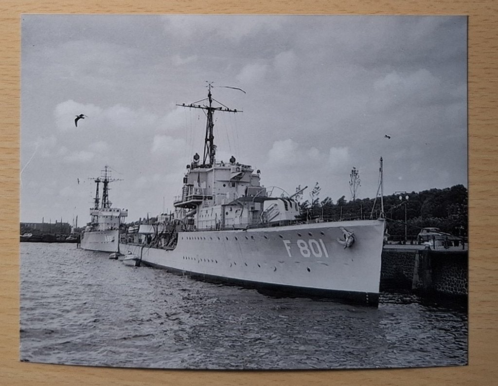 Foto's marine: marineschip Hr Ms Marnix 1953, Verzamelen, Verzenden, Marine, Nederland, Foto of Poster