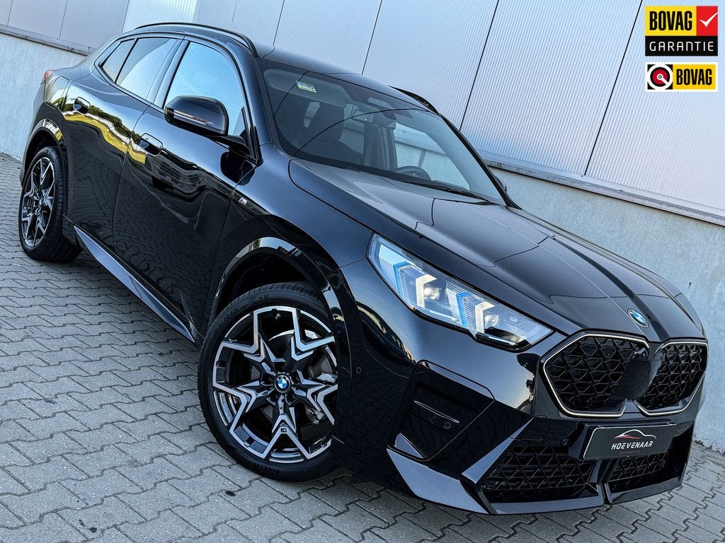 BMW X2 SDrive20i M-sport Pano H&K Glow Full option 20Inch, Auto's, BMW, Automaat, 12 maanden, X2, Gebruikt