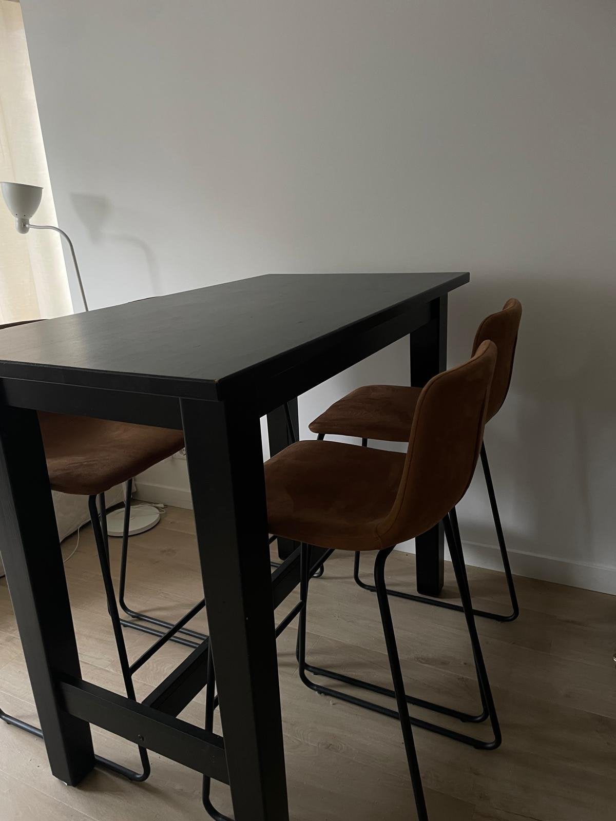 4 hoge barkrukken met lage rugleuning, Huis en Inrichting, Stoelen, Ophalen, Zo goed als nieuw
