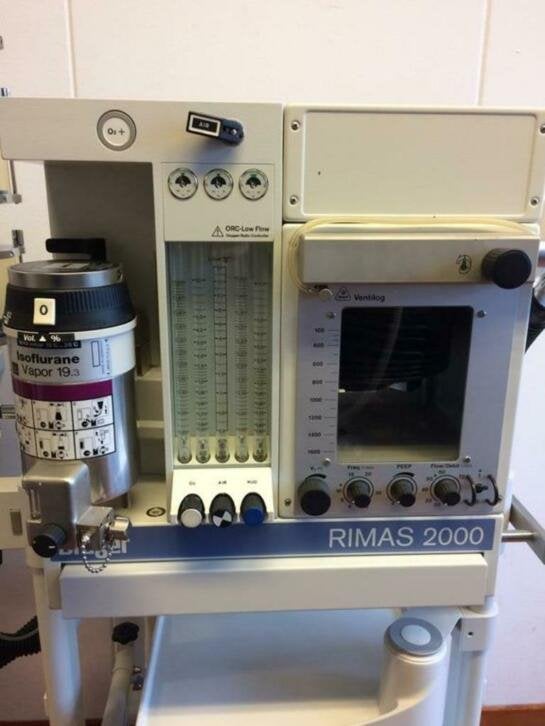 Dräger anesthesieset, kar + beademing Ventilog II dierenarts, Diversen, Braces, Niet ingevuld, Niet ingevuld, Ophalen of Verzenden