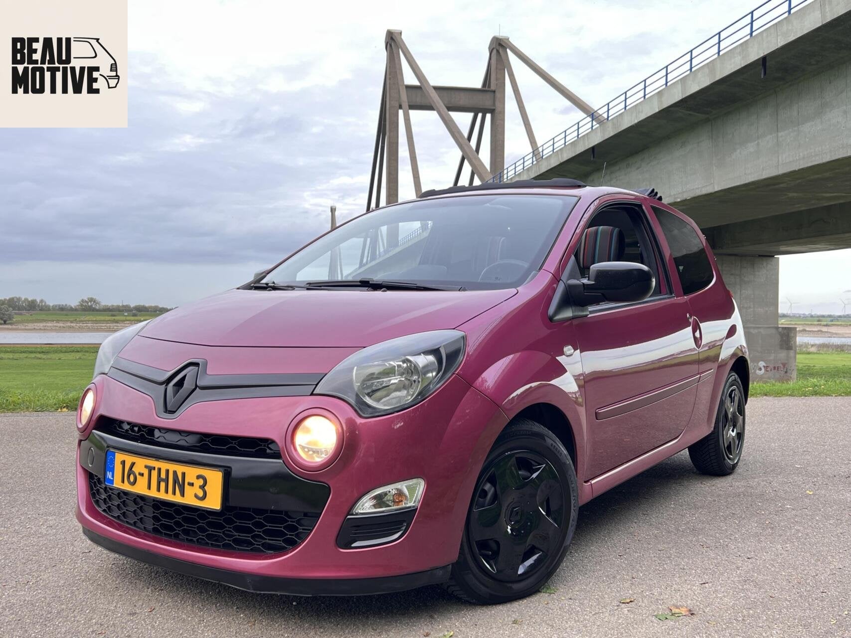 Renault Twingo 1.2 16V *Cabrio Top* CarPlay/Cruise/Privacy G, Voorwielaandrijving, Gebruikt, 4 stoelen, Verwarmde buitenspiegels