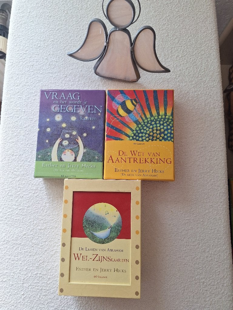 Esther en Jerry Hicks 3 sets kaarten, Ophalen of Verzenden, Zo goed als nieuw, Tarot of Kaarten leggen, Overige typen