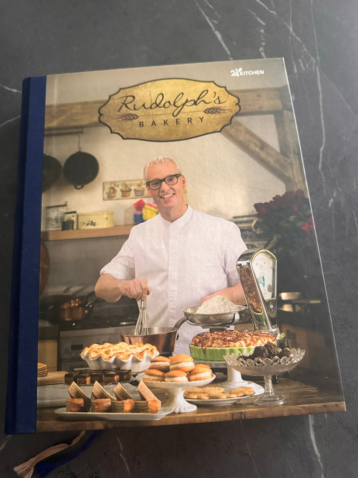 Rudolph's Bakery Kookboek - Heerlijke Bakrecepten, Ophalen of Verzenden, Zo goed als nieuw, Overige gebieden, Taart, Gebak en Desserts