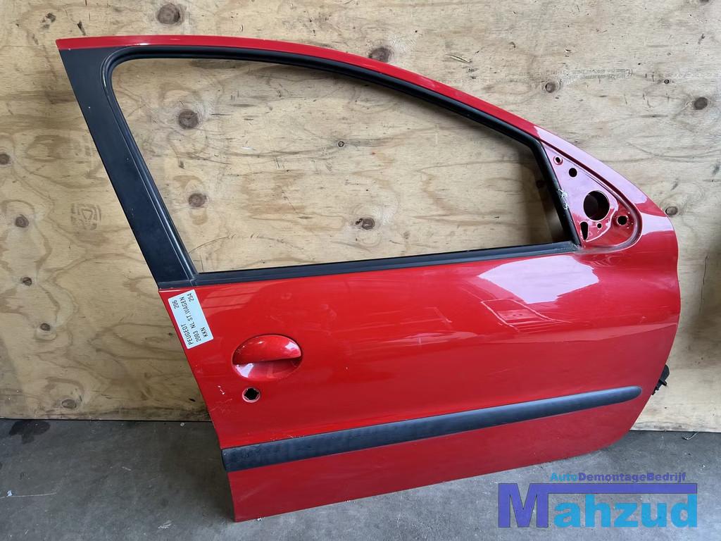 PEUGEOT 206 SW rood KKN Rechts voor deur portier, Taurusavenue 1
2132 LS  Hoofddorp, NL, Gebruikt, Contact.group@renault.com, Ophalen of Verzenden