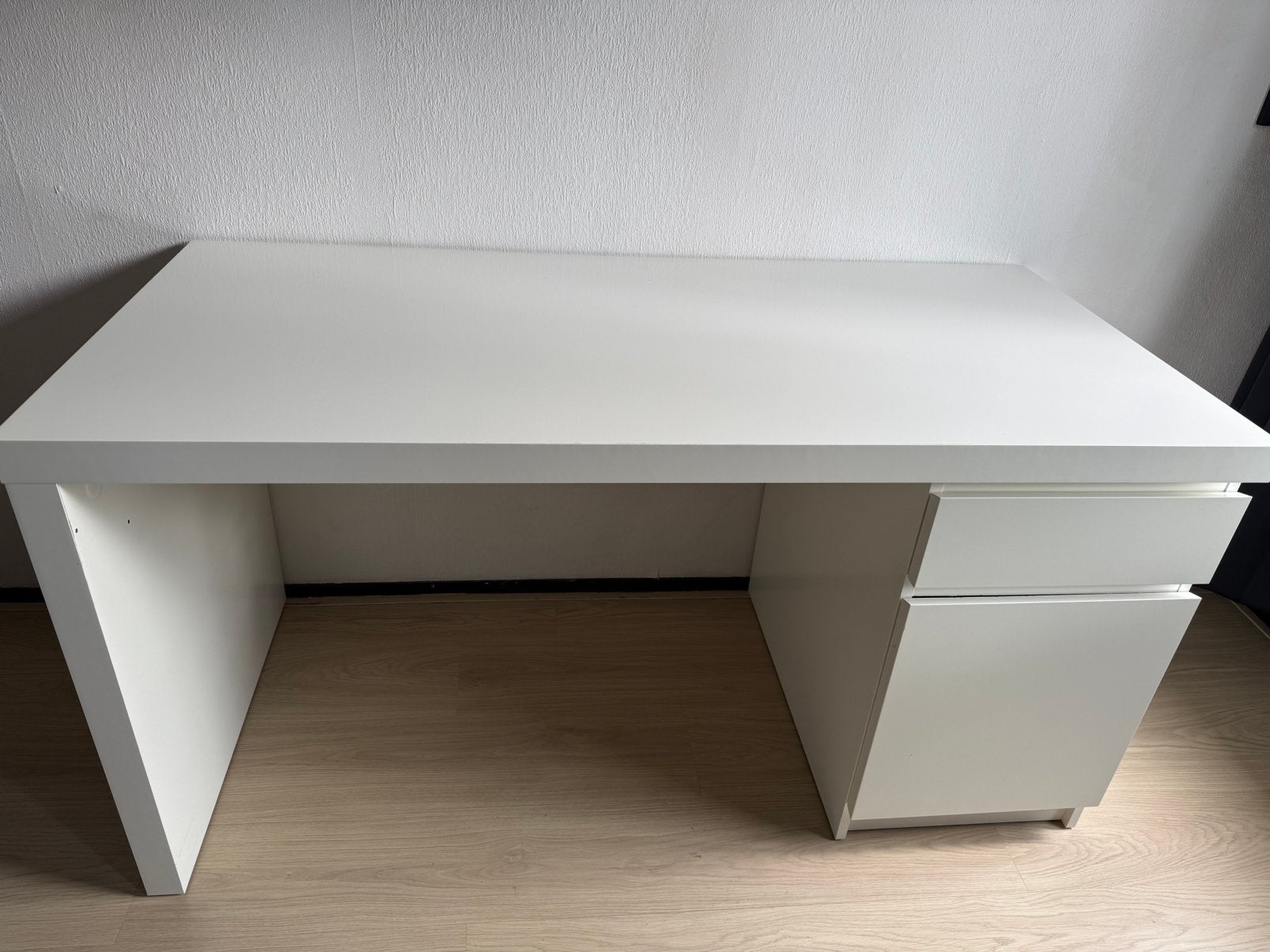 Ikea Malm bureau wit, Ophalen, 65 cm, Zo goed als nieuw, IKEA