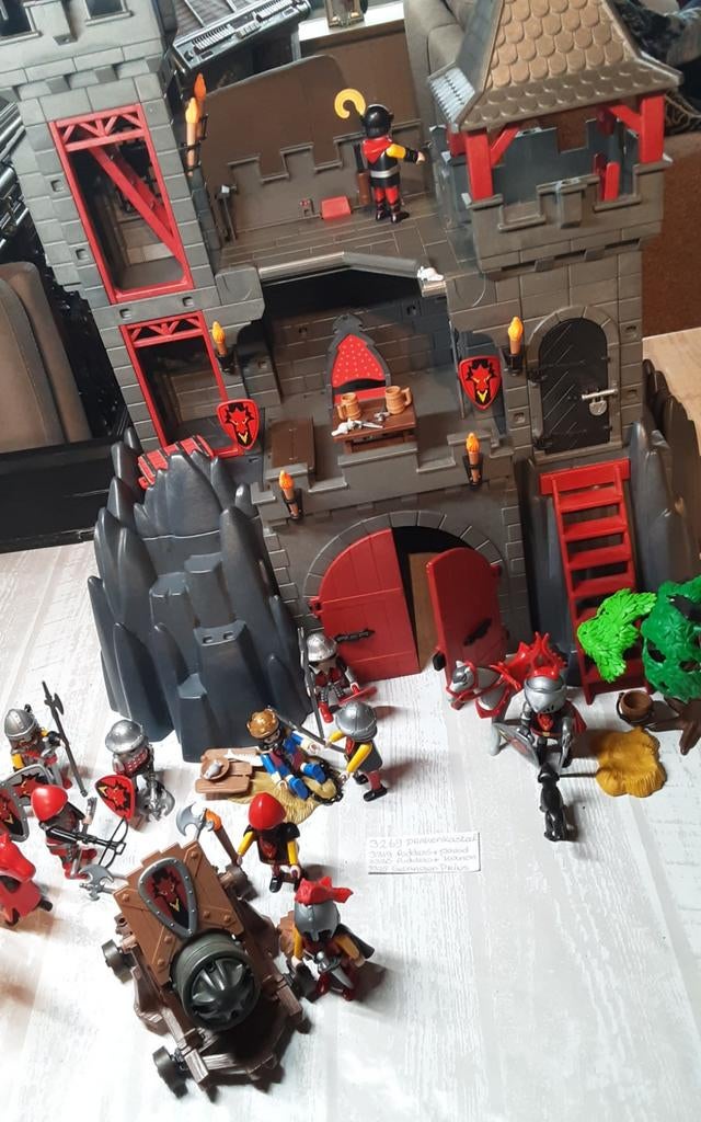 3269 drakenkasteel met 3 sets en spook, Ophalen of Verzenden, Zo goed als nieuw, Complete set