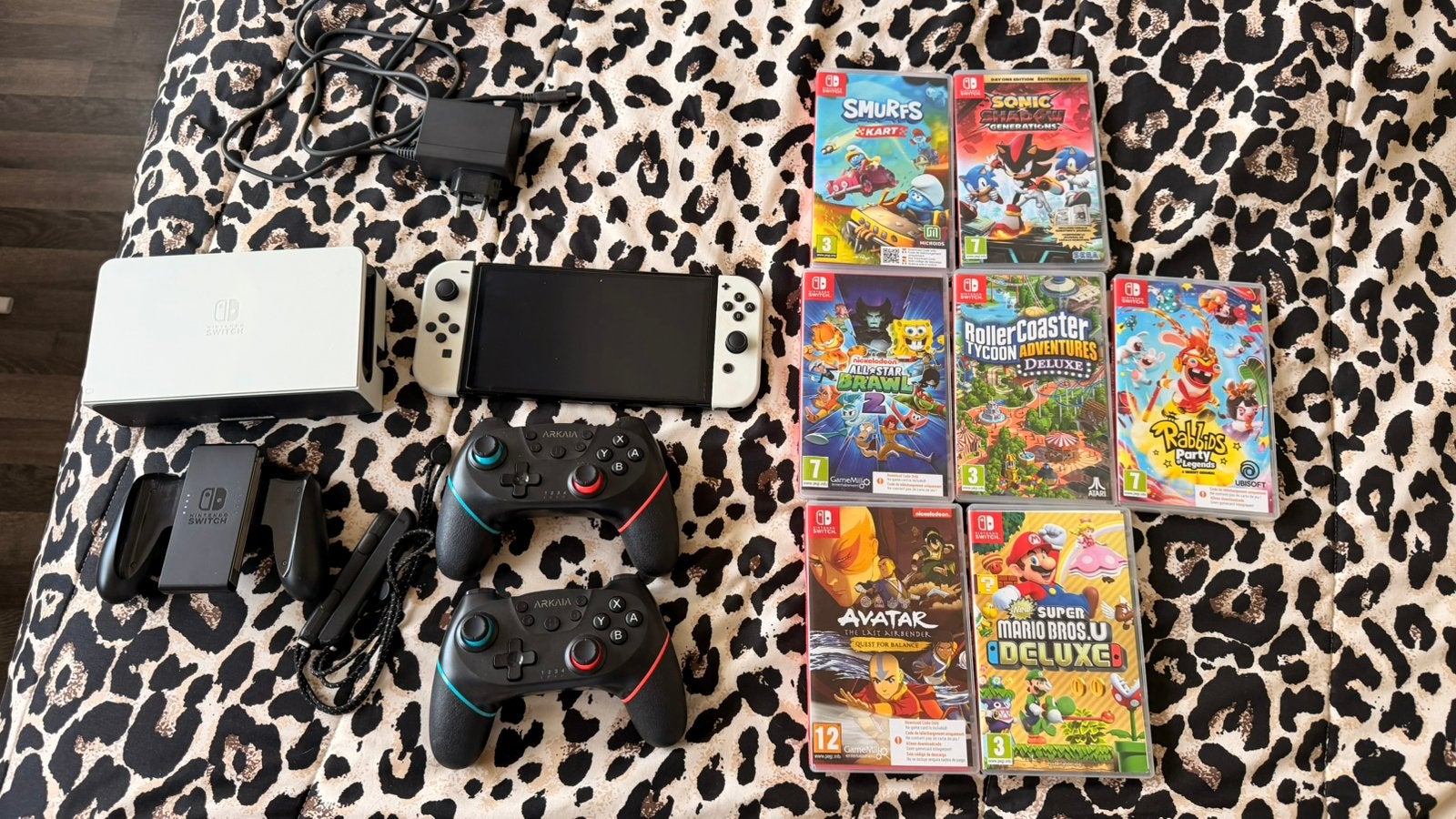 Nintendo Switch Oled, Computers en Software, Overige Computers en Software, Zo goed als nieuw, Ophalen