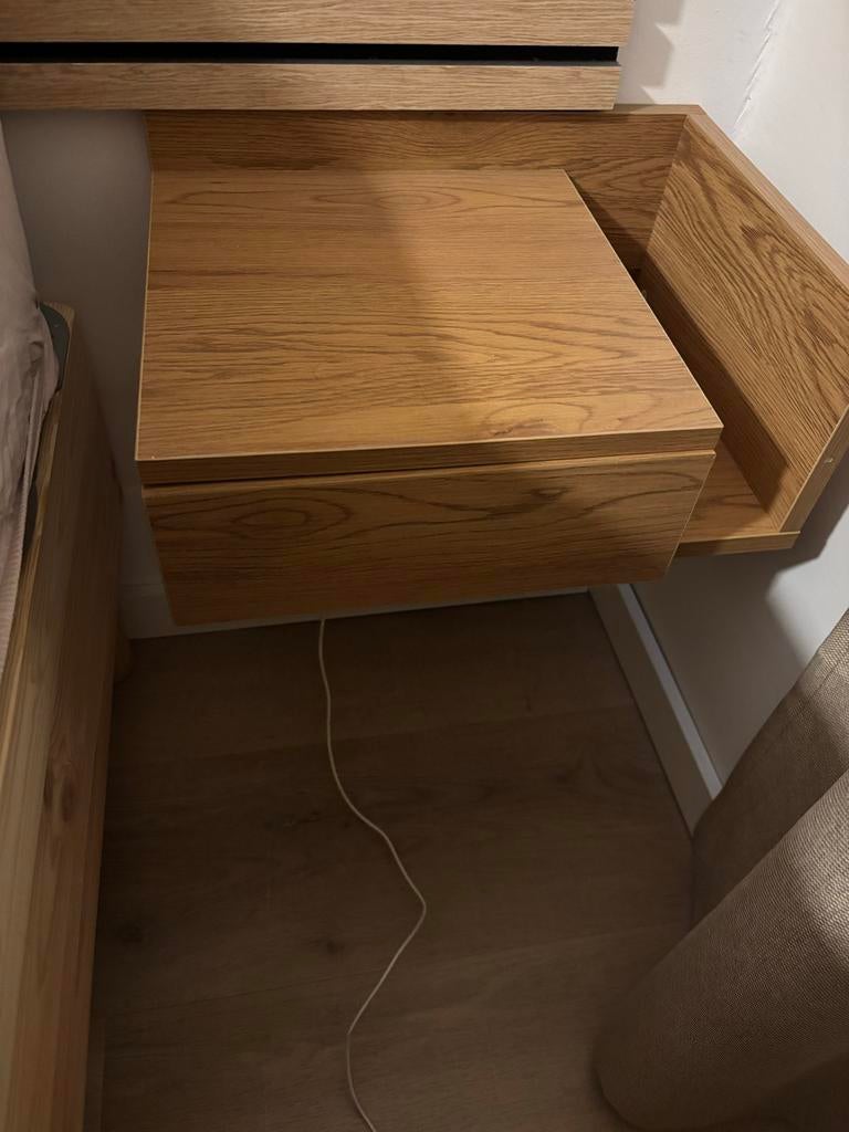 Zwevende Nachtkastjes Walnoot, Minder dan 45 cm, Ophalen of Verzenden, Zo goed als nieuw, Minder dan 55 cm