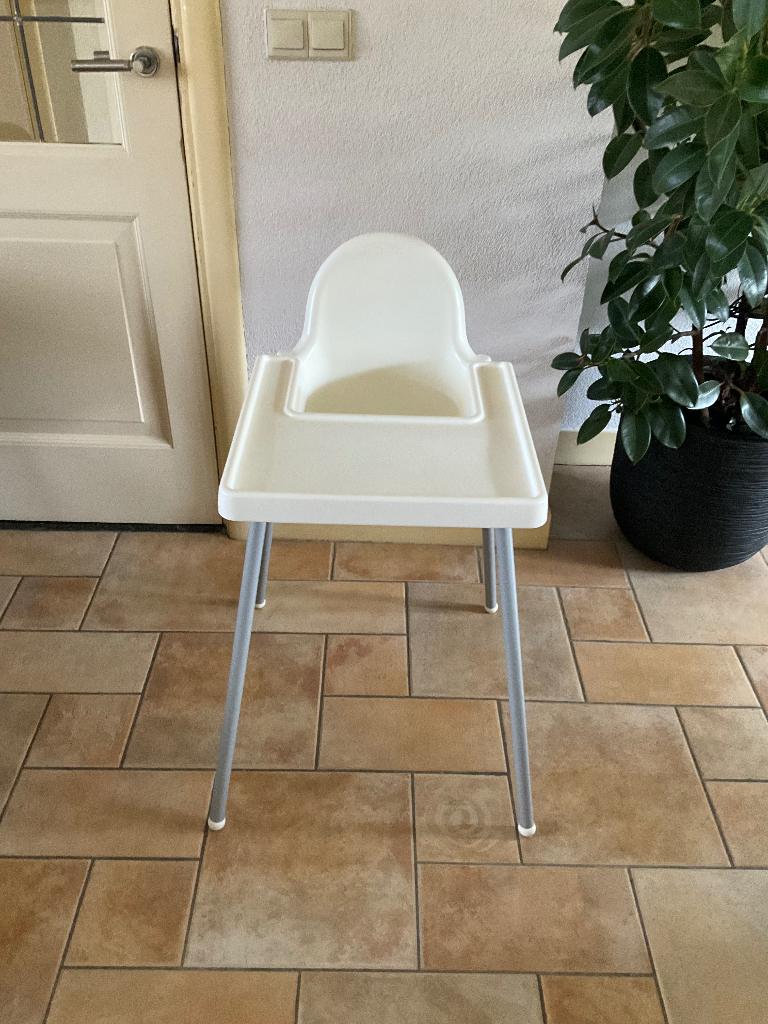 Ikea kinderstoel met stoelverkleinet, Ophalen, Zo goed als nieuw, Overige typen, Stoelverkleiner