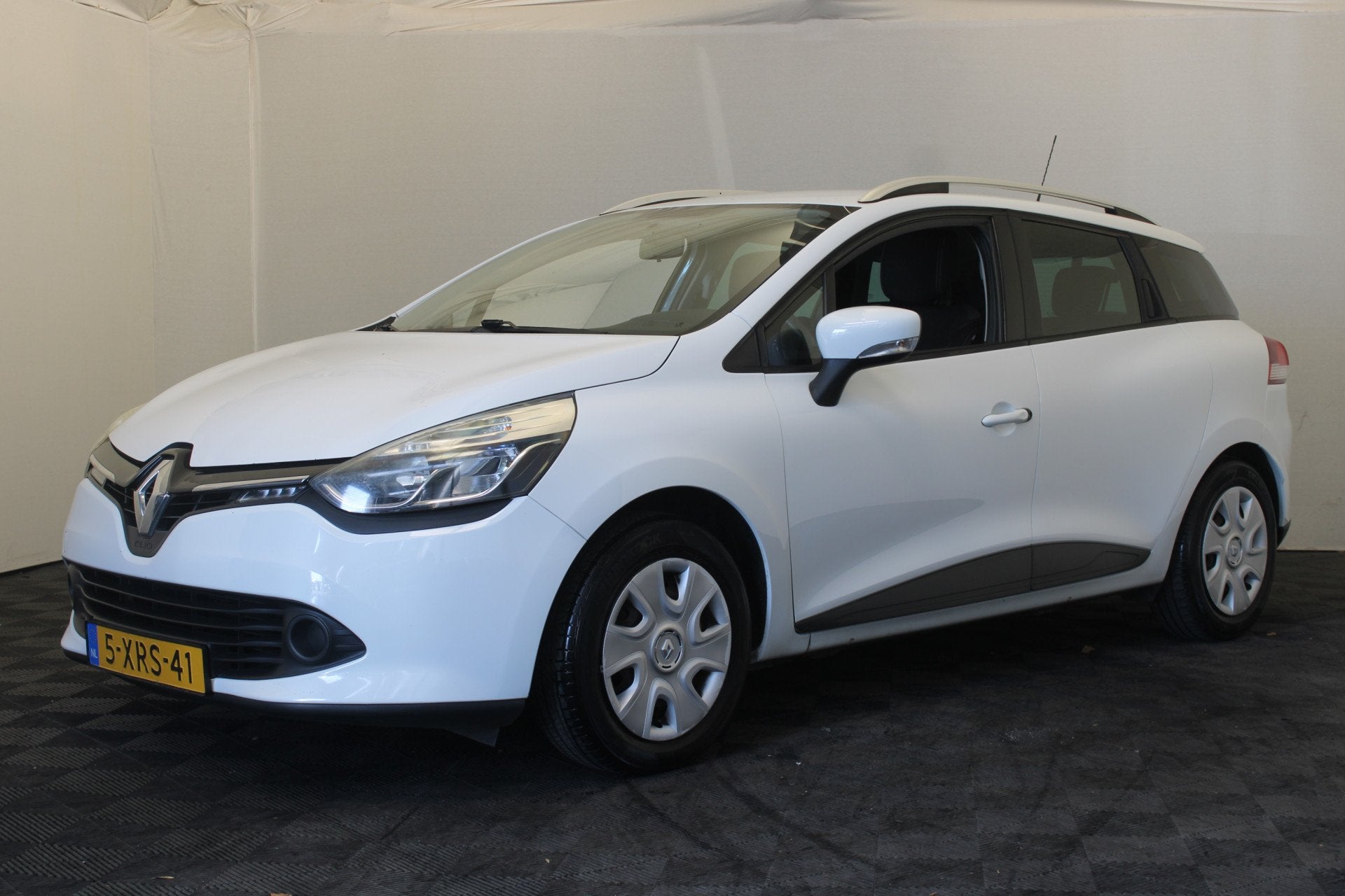 Renault Clio Estate 1.5 dCi ECO Expression |Navi|Trekhaak|, Voorwielaandrijving, Euro 5, Stof, Gebruikt