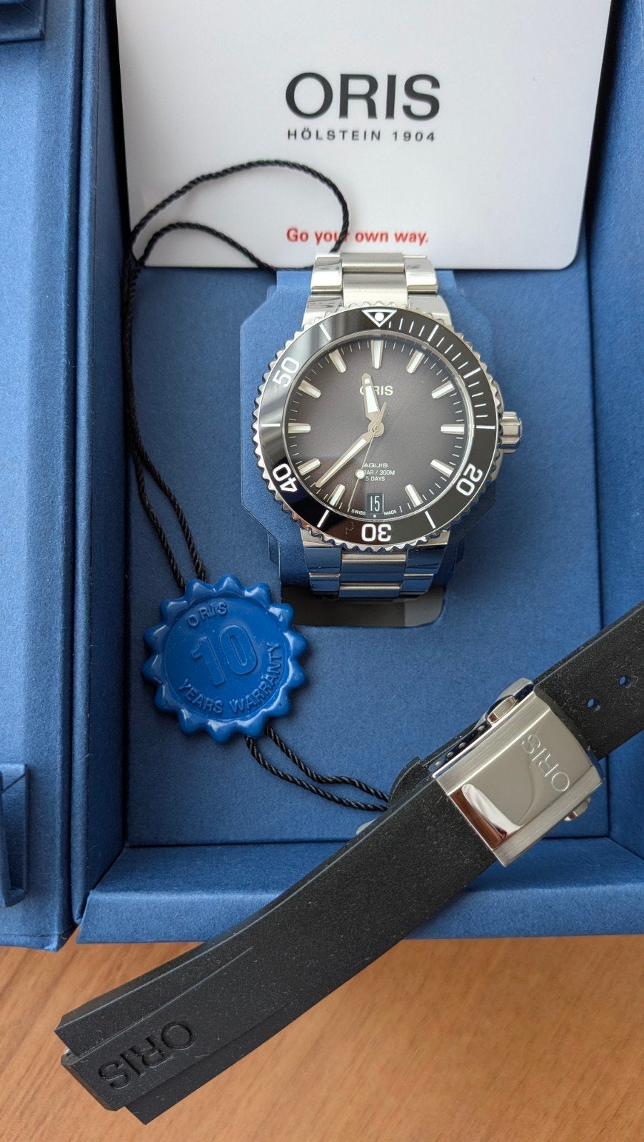 Oris Aquis Date Kal.400 van 29-7-2025 Z.g.a.n (Gar.tot 2035), Ophalen of Verzenden, Zo goed als nieuw, Overige merken