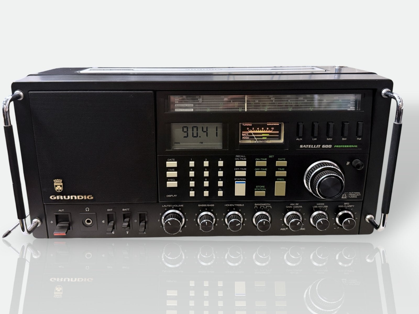 Grundig Satellite 600 Professional Wereldontvanger