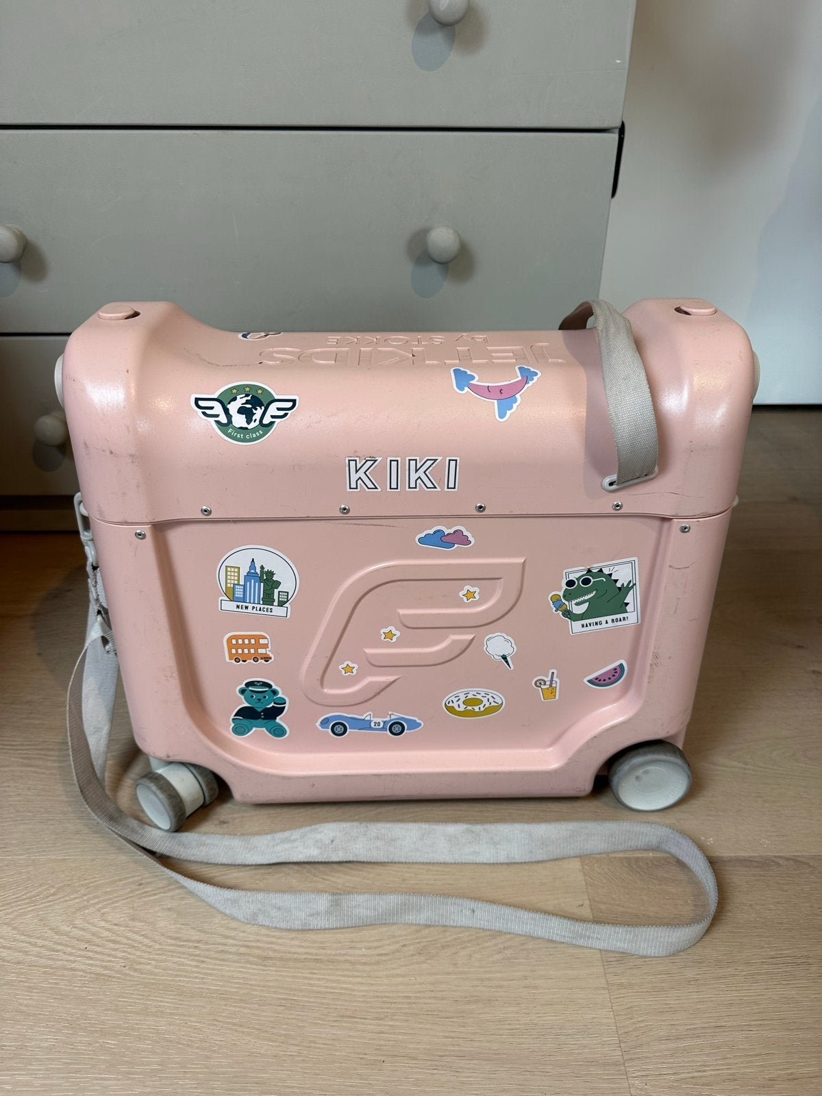 JetKids by Stokke BedBox Koffer Roze, Sieraden, Tassen en Uiterlijk, Koffers, Gebruikt, 50 tot 60 cm, Hard kunststof, 35 tot 45 cm