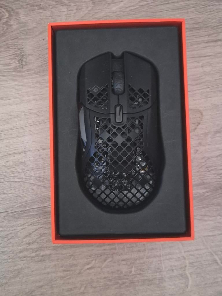 Steelseries aerox 5 wireless, Rechtshandig, Gaming muis, Ophalen of Verzenden, Zo goed als nieuw