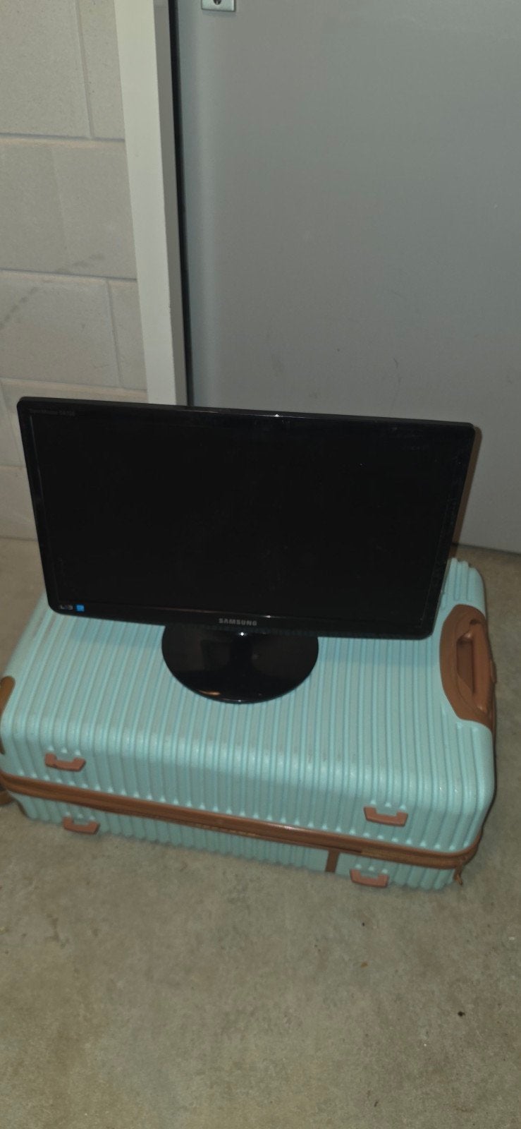 Samsung SyncMaster S22A100N 21.5" Full HD Monitor, Computers en Software, Monitoren, Gebruikt, HDMI, Full HD, Ophalen of Verzenden