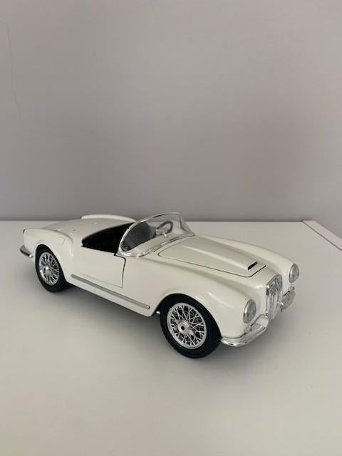 modelauto Lancia Aurella B24 Spider 1955, Ophalen of Verzenden, Zo goed als nieuw, Auto, Bburago