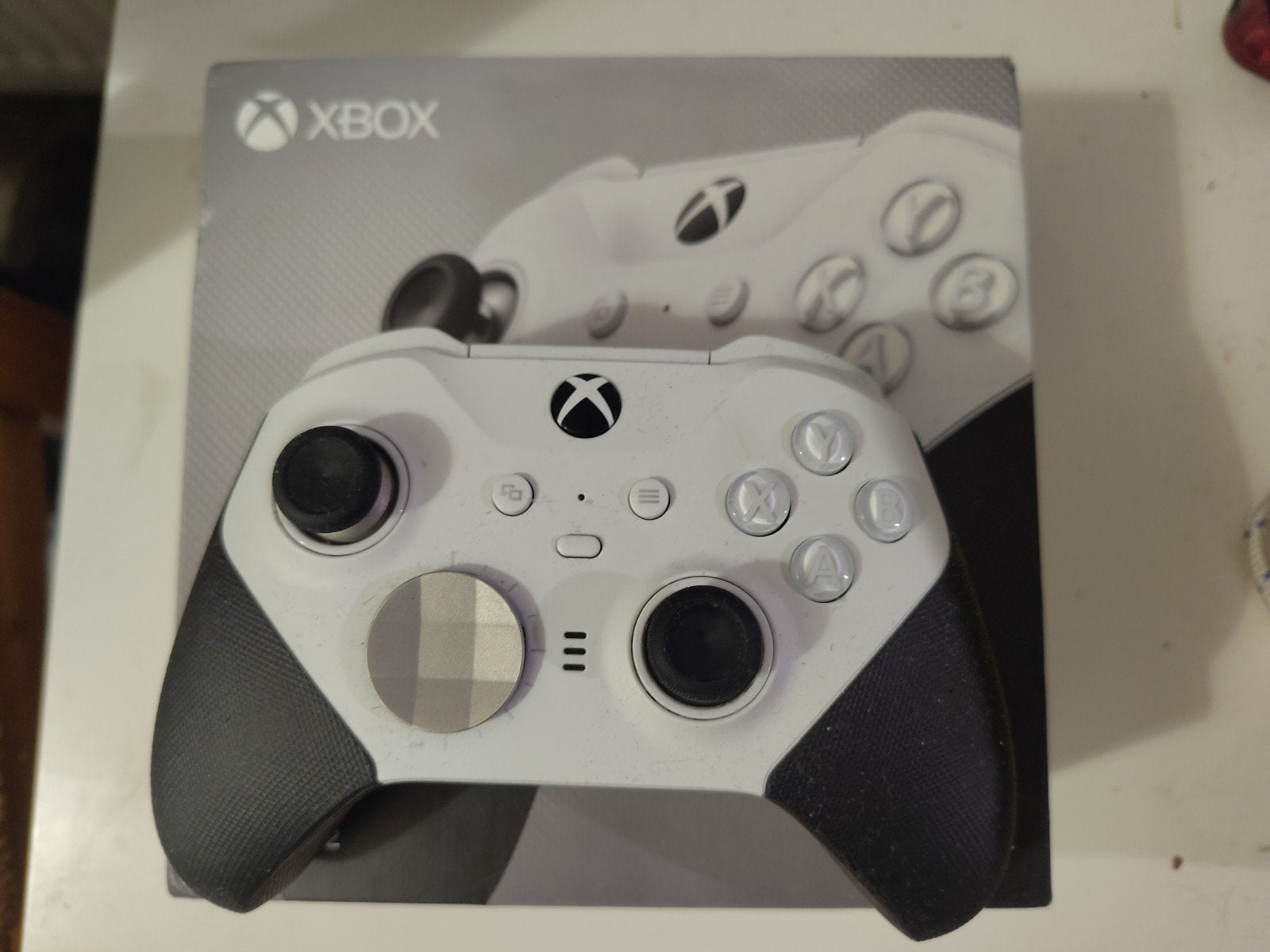 Xbox Elite Wireless Series 2 – Core, Spelcomputers en Games, Spelcomputers | Xbox | Accessoires, Ophalen of Verzenden, Zo goed als nieuw