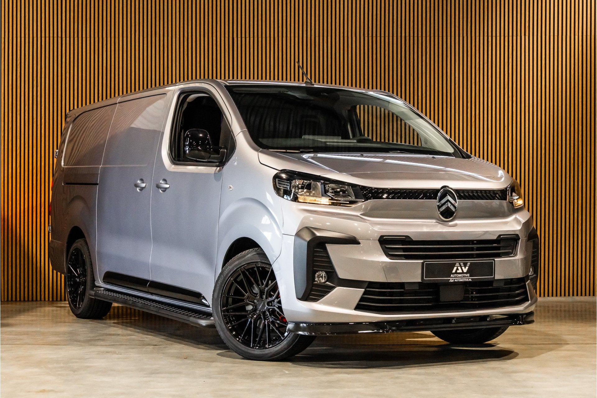 Citroën Jumpy 2.0 BlueHDI 180 L3 | CarPlay | Camera | L+R S, Stof, Gebruikt, 4 cilinders, Citroën