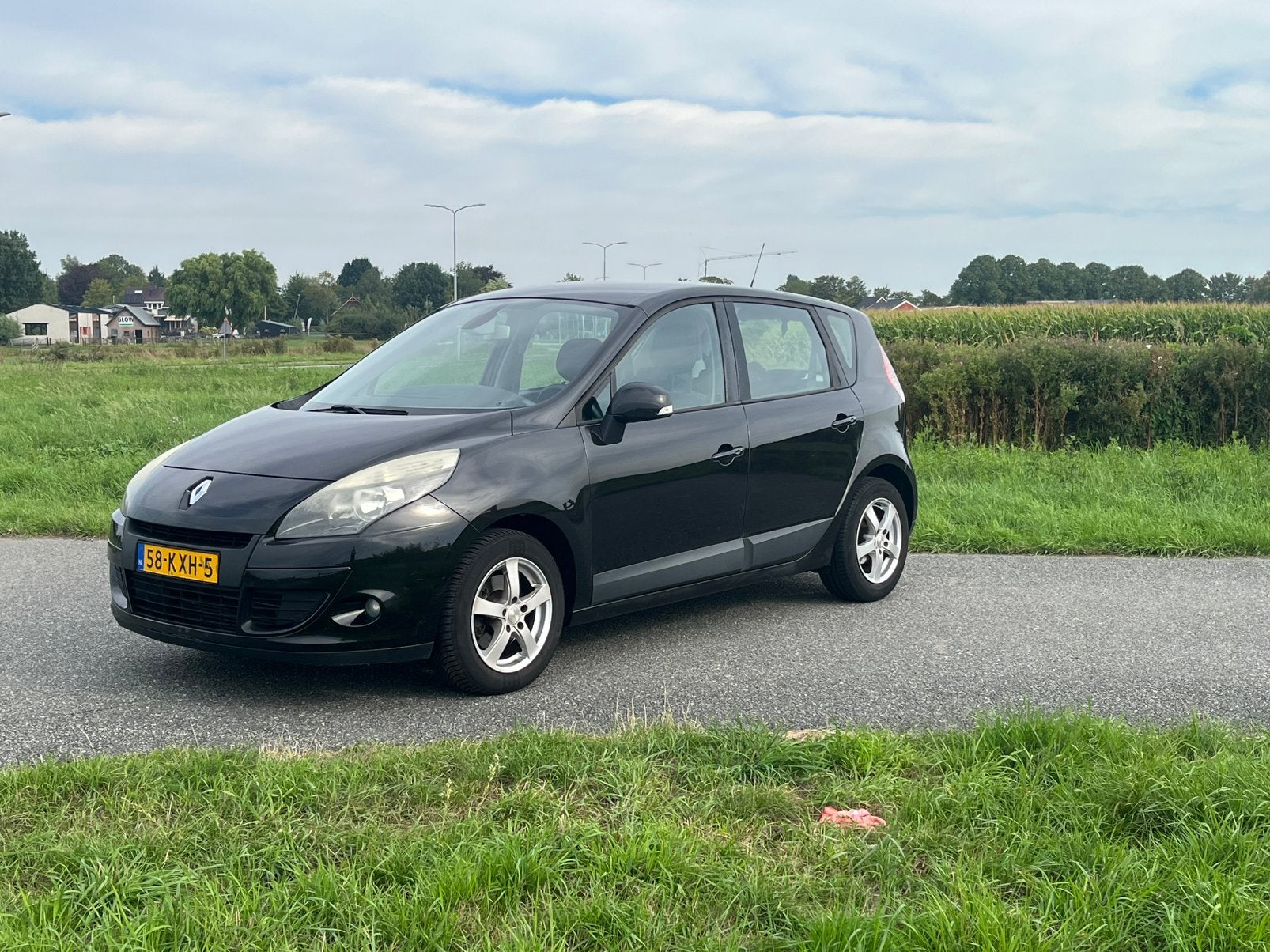 Renault Scénic 1.4 TCE 96KW 2010 Zwart, Voorwielaandrijving, 1295 kg, 4 cilinders, Zwart