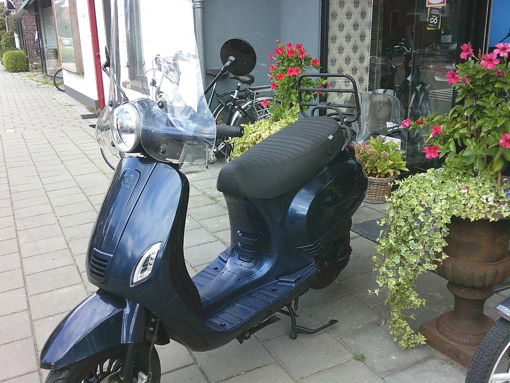 AGM VX50 i 25 km loopt 40 km met windscherm, Gebruikt, ,, ,, 1 versnellingen