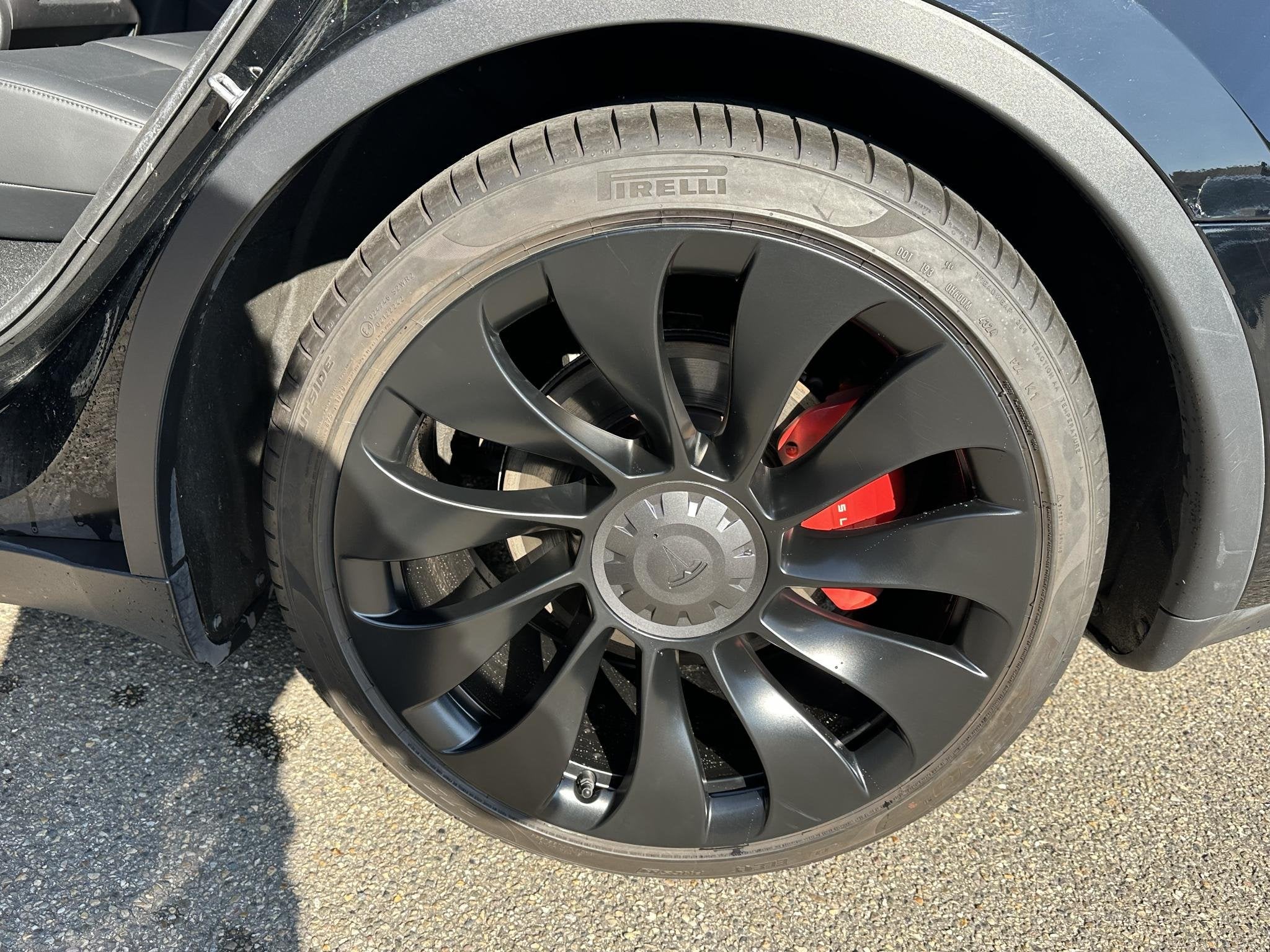 Foto 3 van Tesla Model Y Performance AWD 75 kWh VAN €38.900,- VOOR