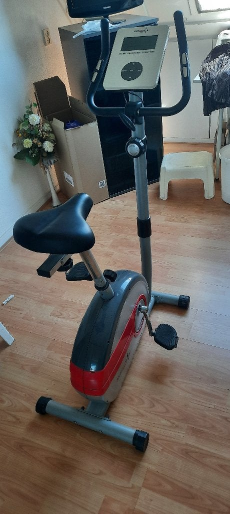 hometrainer, Sport en Fitness, Fitnessapparatuur, Ophalen, Zo goed als nieuw, Metaal, Buik