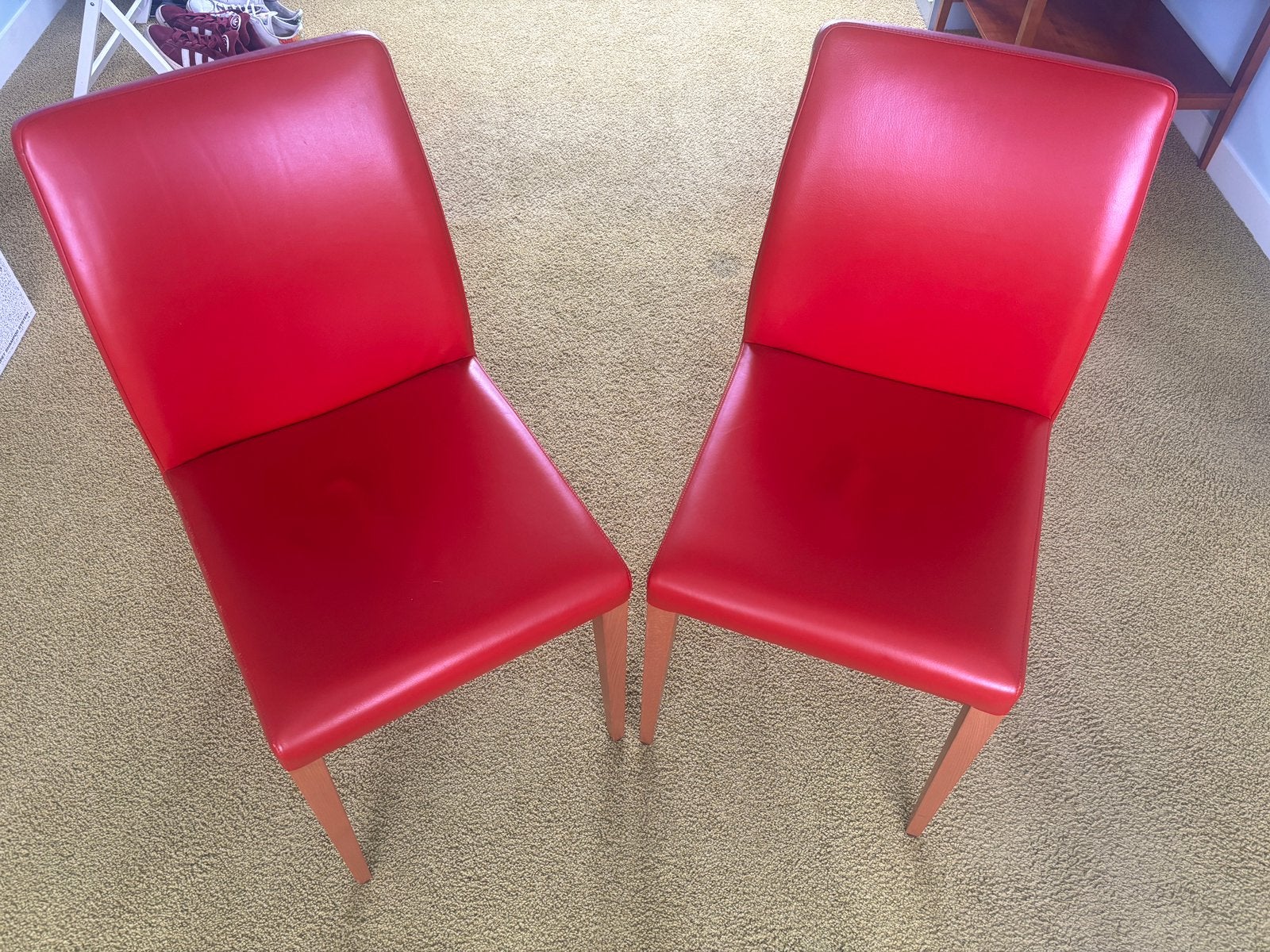 Poltrona Frau roodleren eetstoelen, made Italie., Huis en Inrichting, Twee, Modern/klassiek., Leer, Ophalen of Verzenden