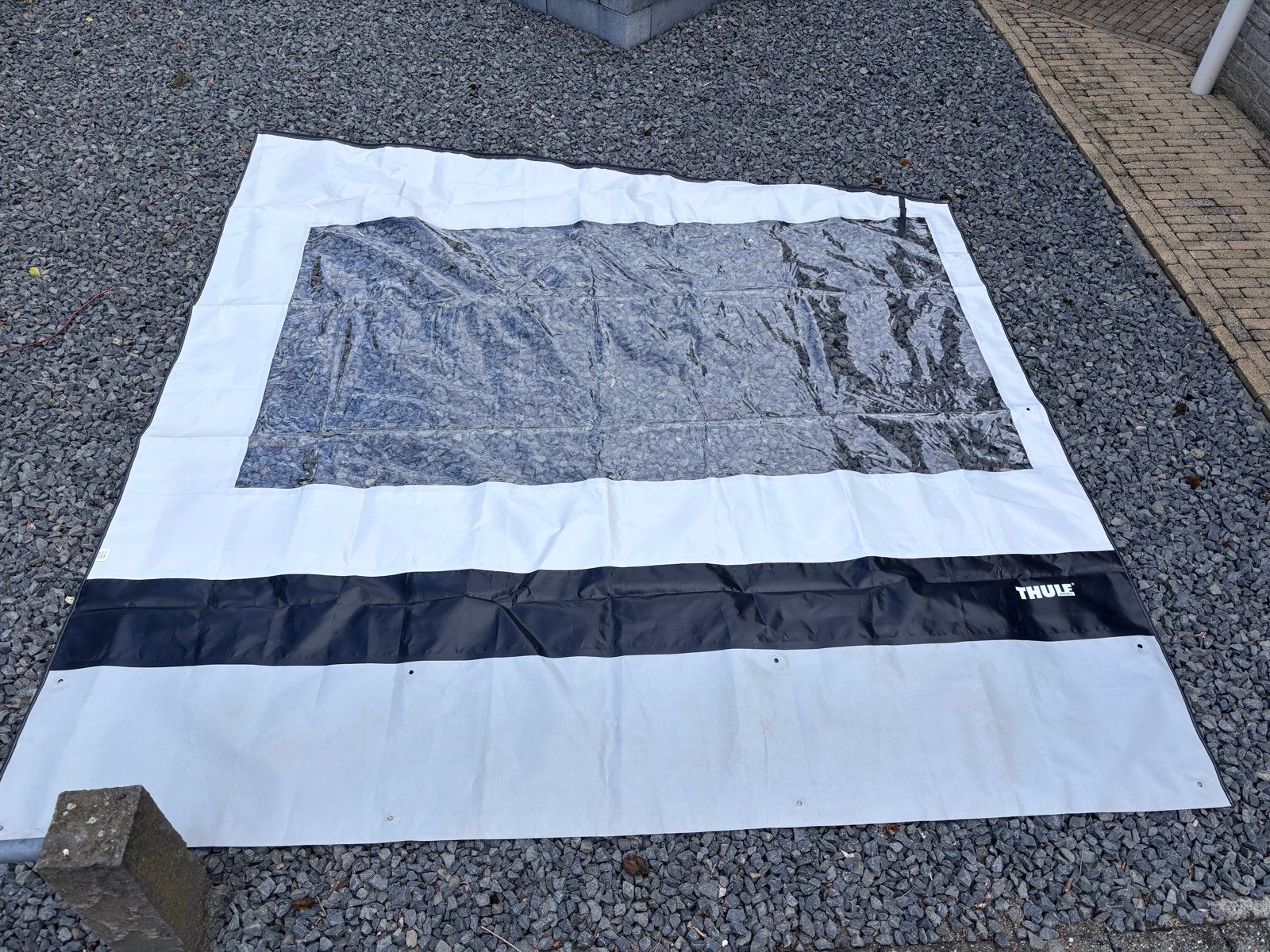 2x Thule Luifelzijwand met raam en Thule Tension Rafter G2, Caravans en Kamperen, Caravan accessoires, Ophalen of Verzenden, Gebruikt