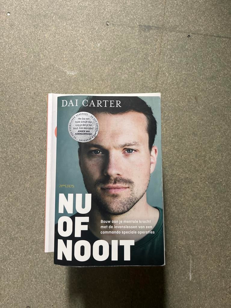 Nu of Nooit - Dai Carter, Boeken, Overige Boeken, Ophalen of Verzenden, Gelezen